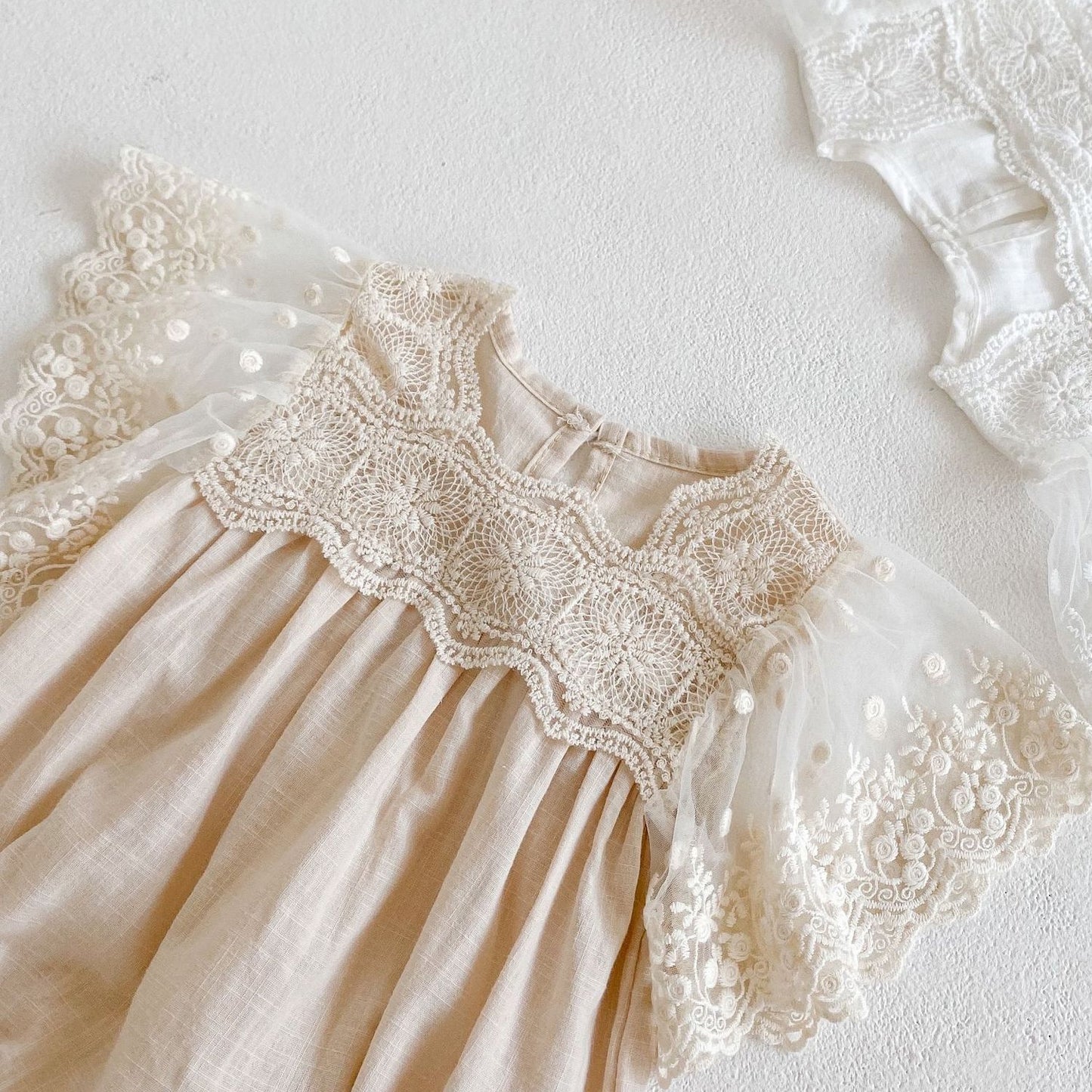 Baby Girls Lace Big Flutter Sleeves Bodysuit